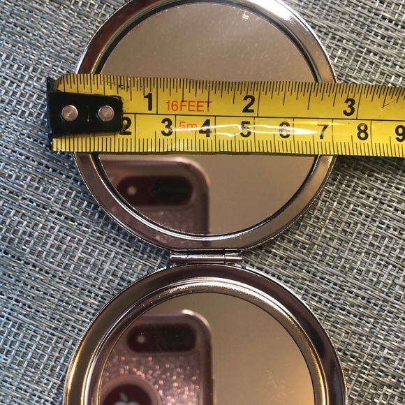 #21sun 🌻Compact Mirror Red Rhinestone and Daisy Compact Makeup Mirror💄🌻 - Picture 11 of 15